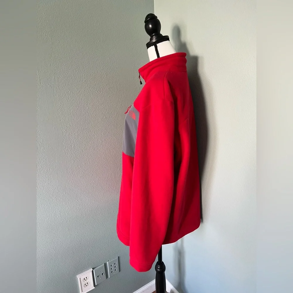 The North Face Men’s Red Fleece Full-Zip Jacket  Size XL